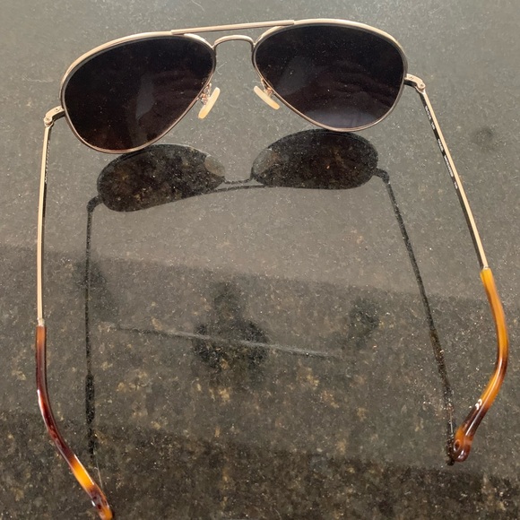 McAllister Aviator Sunglasses - Picture 2 of 5
